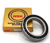 Original Import Super Precision Spindle Bearing Angular Contact Ball Bearing NSK 7013CTYNSULP4 Machine tool spindle bearing